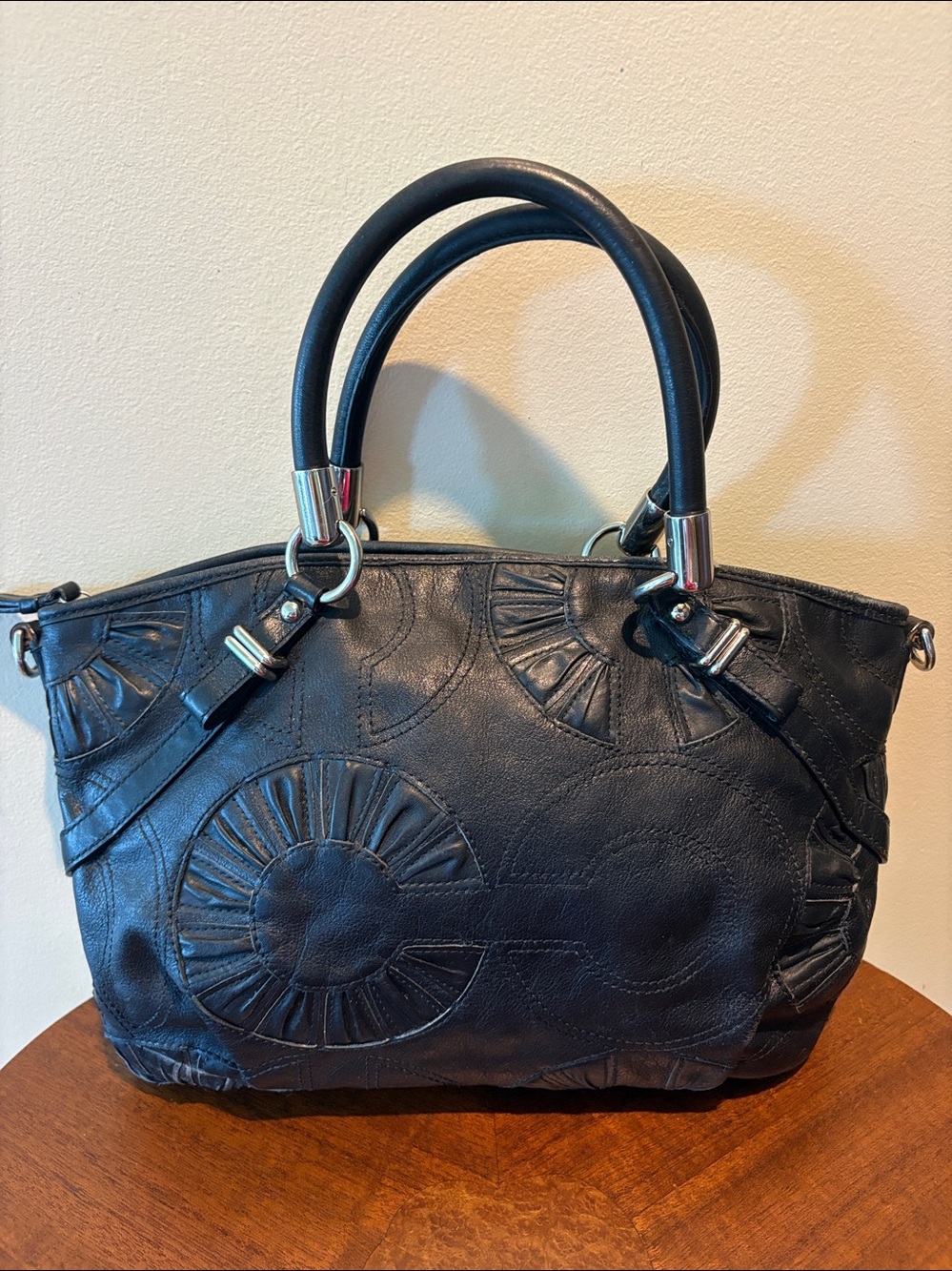 Coach  Madison in laid Leather satchel  Crossbody bag  shoulder bag black/silver